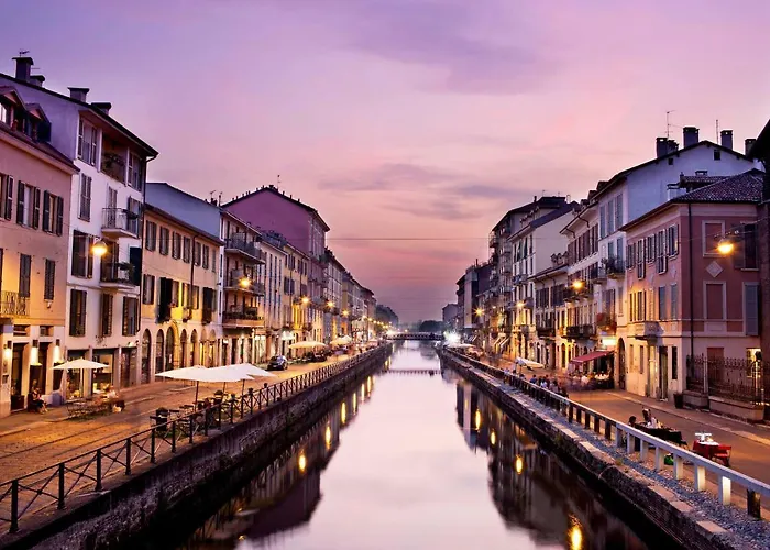 Il Naviglio Dietro L'angolo Mediolan